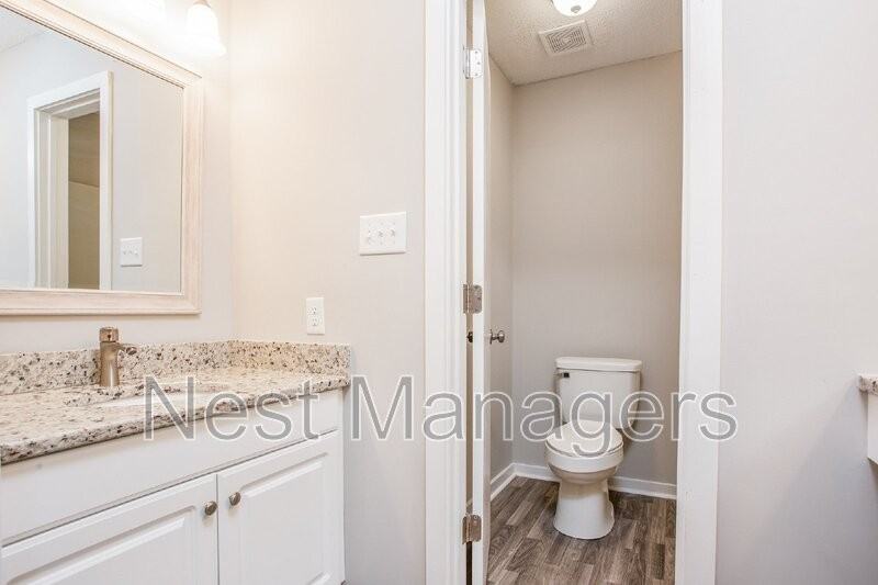 4616 Pine Needle Ct - Photo 5 of 32