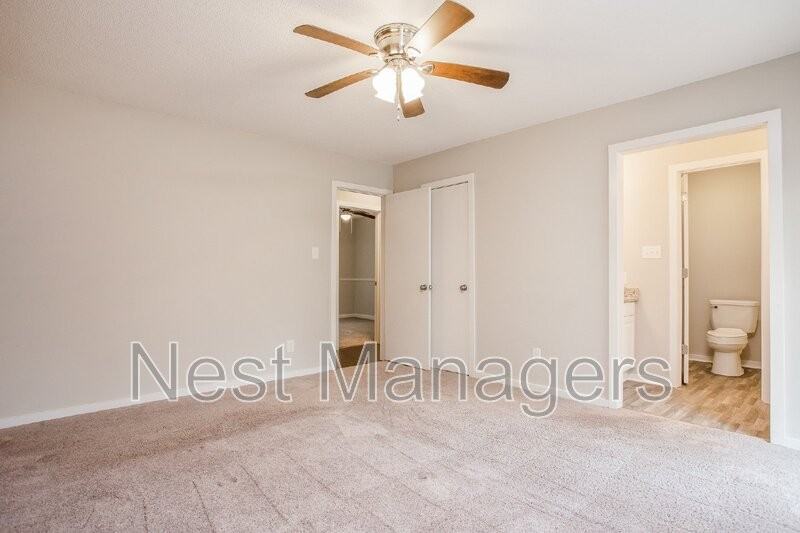 4616 Pine Needle Ct - Photo 7 of 32