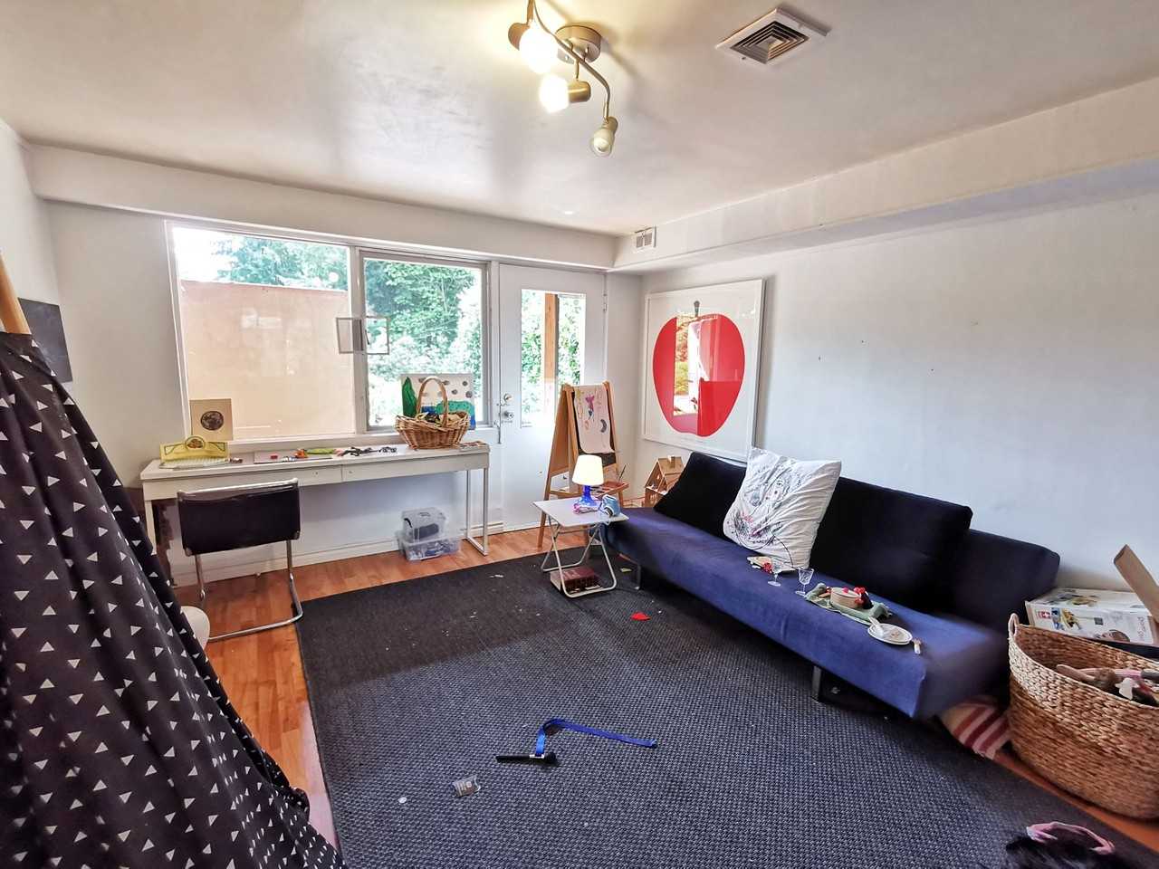 1294 Netley Place - Photo 12