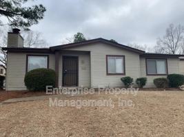 featured image of 4722 Queens Lace Ct