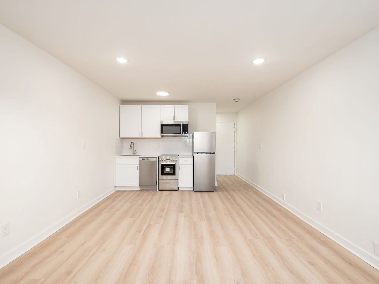 Lumarc Apartments - Photo 4 of 15