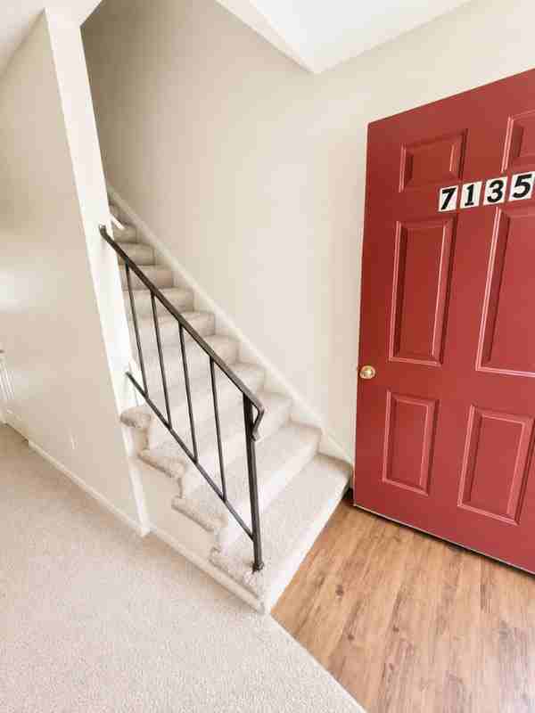 7135 Wentworth St - Photo 2 of 8