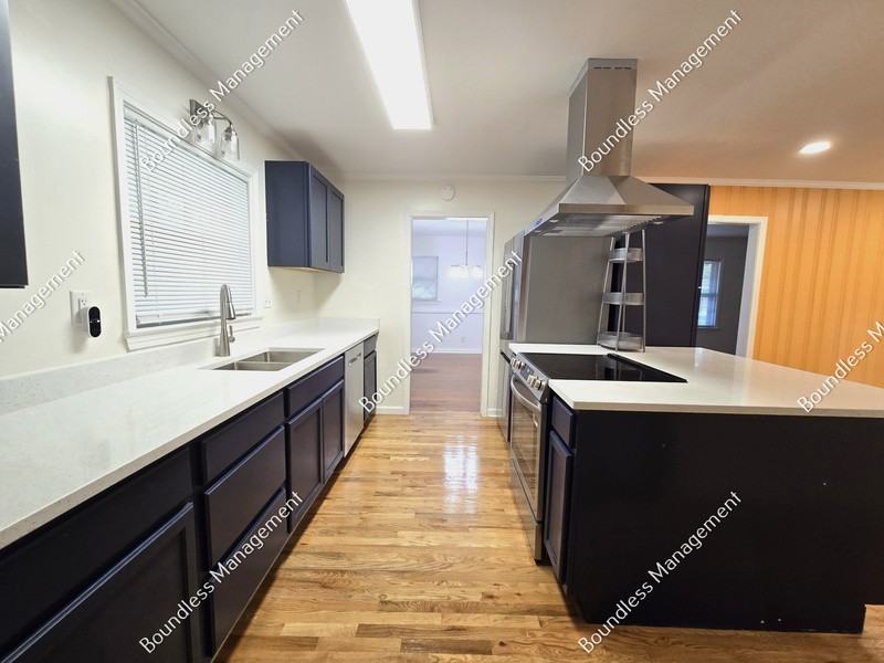 2795 Arlington Rd - Photo 2 of 18
