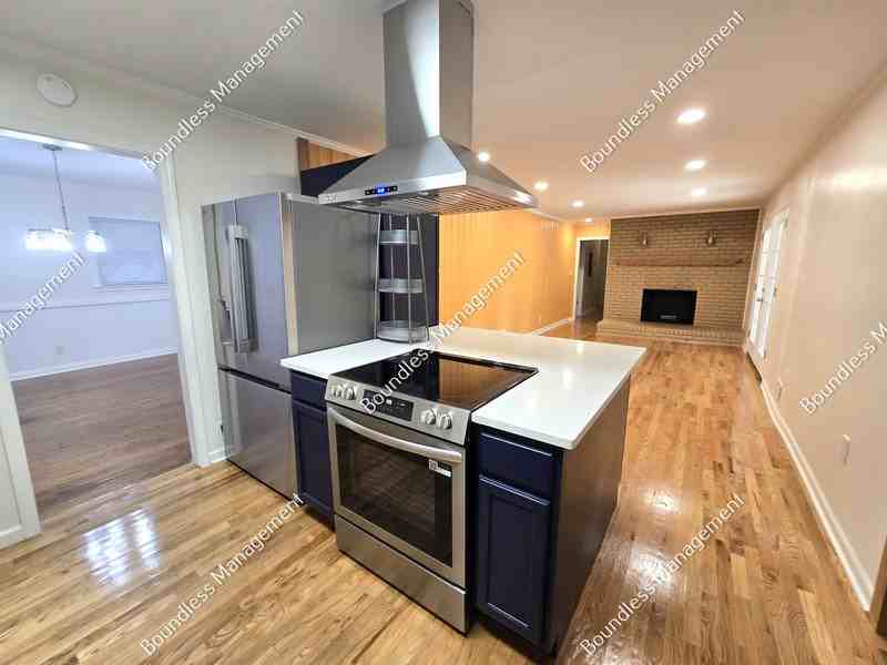 2795 Arlington Rd - Photo 3 of 18