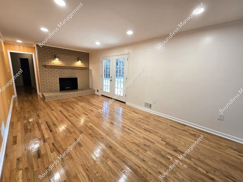 2795 Arlington Rd - Photo 5 of 18