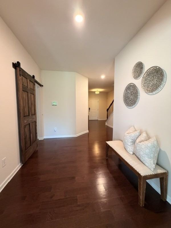 213 Golden Fluke Dr - Photo 3 of 37