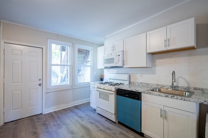 1210 5th Ave - Photo 3 of 20