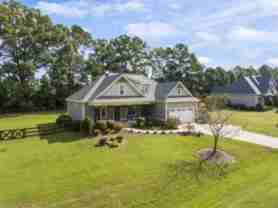 585 Herons Brook Dr - Photo 1 of 1