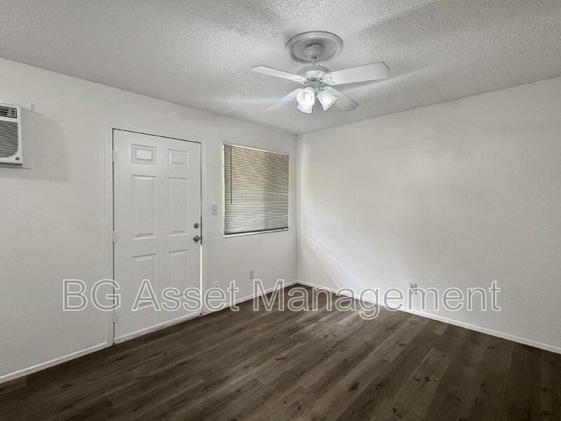 1928 Ethan Way #10 - Photo 2 of 13