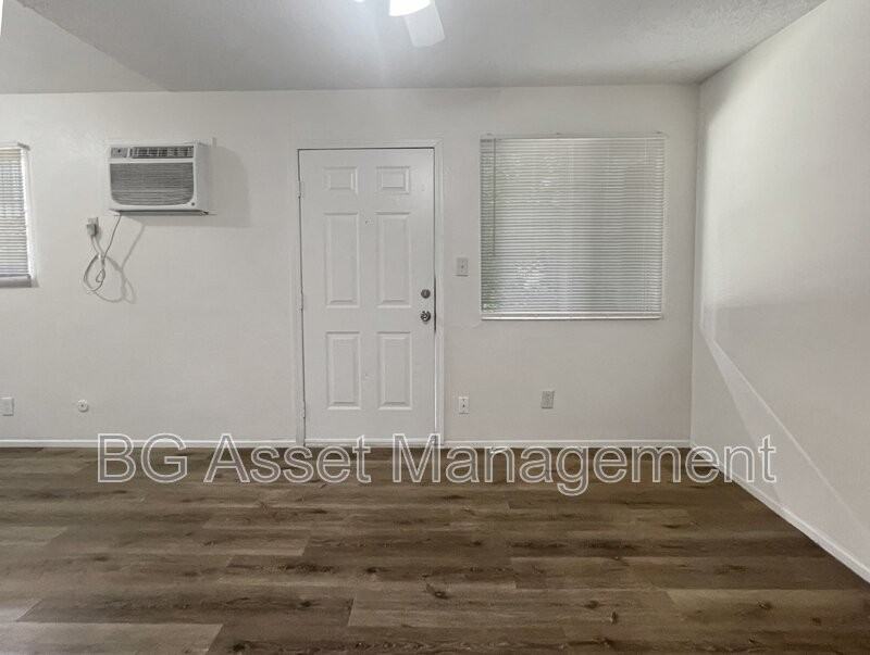 1928 Ethan Way #10 - Photo 3 of 13