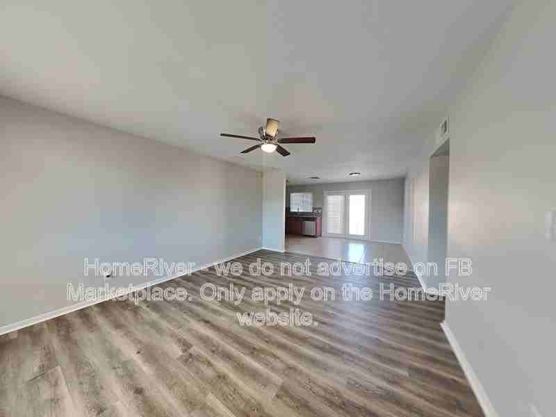 3214 W Michelle Dr - Photo 3 of 20