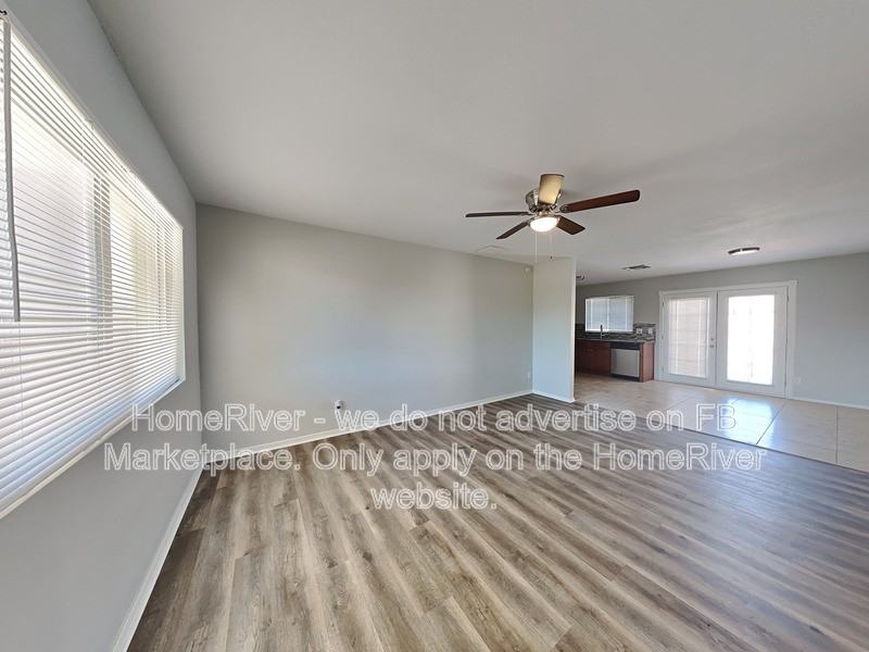 3214 W Michelle Dr - Photo 4 of 20