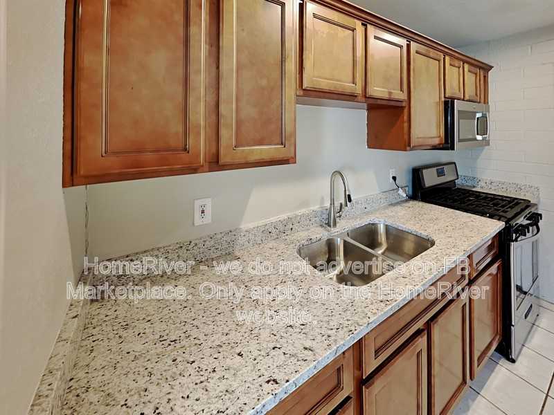 3801 W Tamarisk Ave - Photo 7 of 24