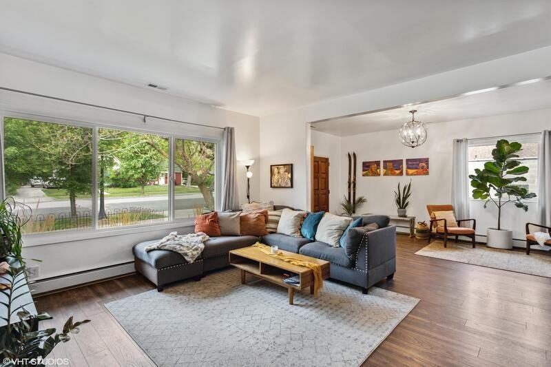 2571 Van Buren Ave - Photo 7 of 35