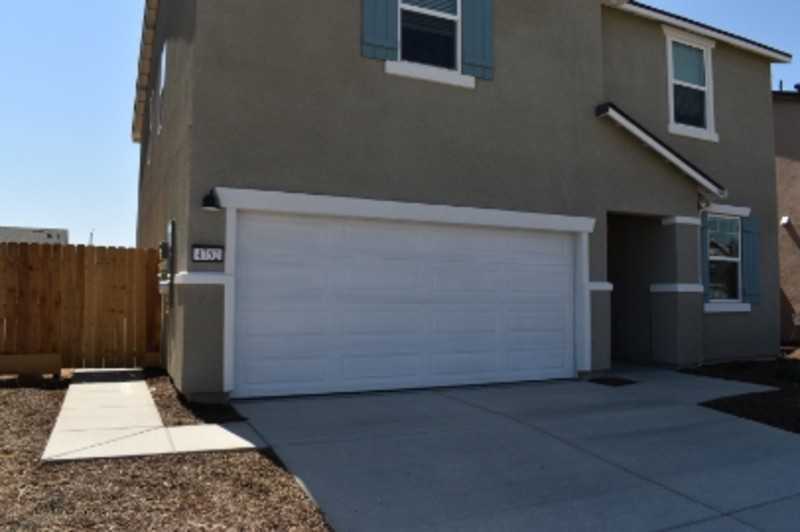 4752 Sami Jo Dr - Photo 4 of 50