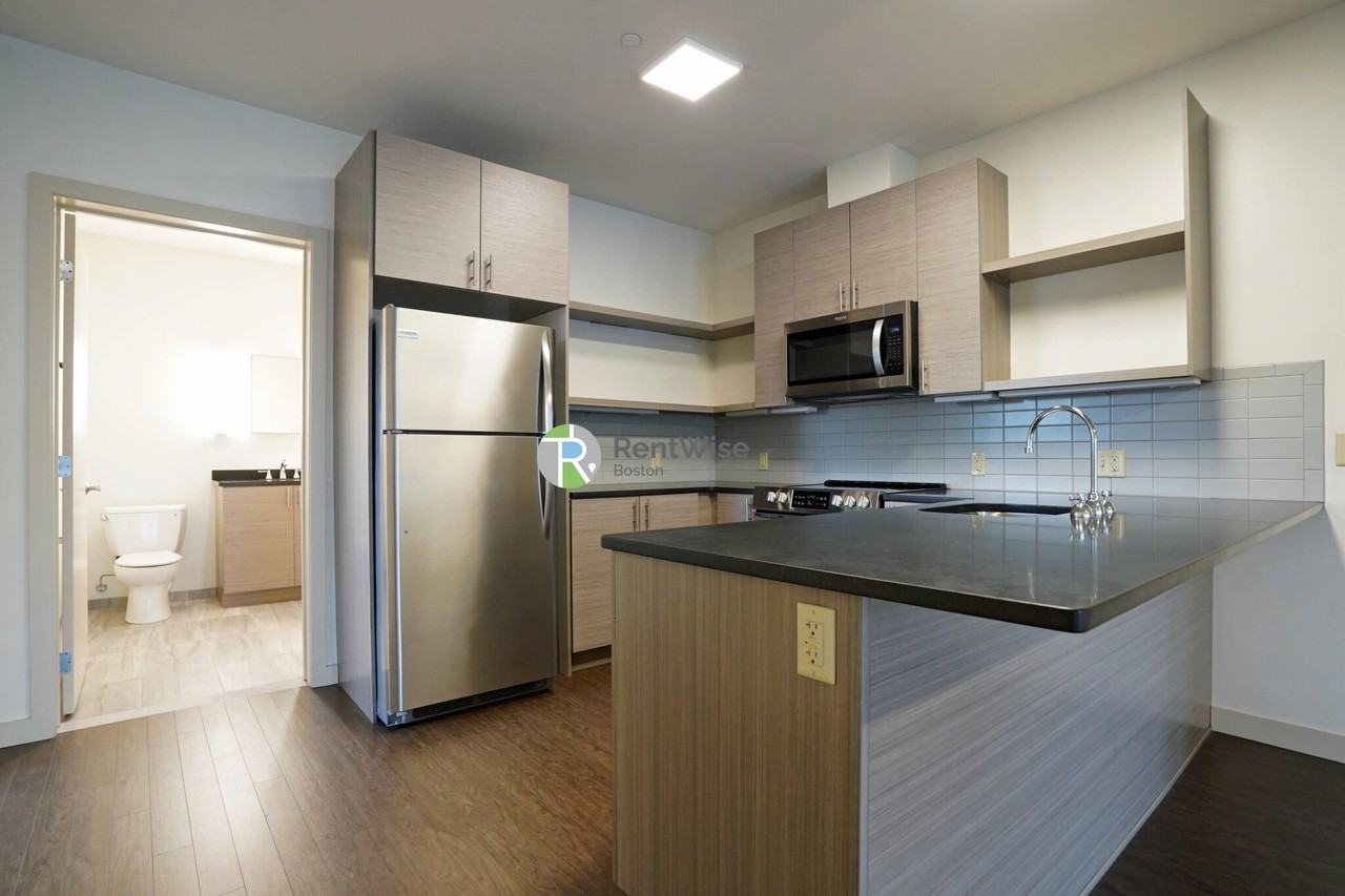 400 Langley Rd #301 - Photo 7 of 30