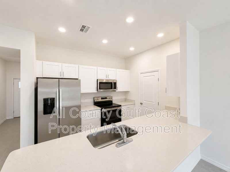 13416 Noble Garnet Ln - Photo 3 of 27