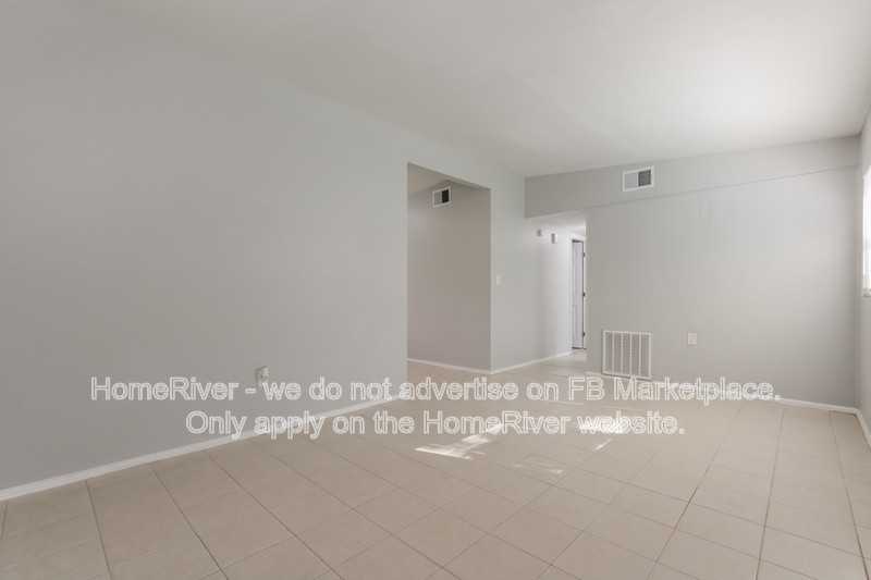 540 17th St Ne - Photo 3 of 21