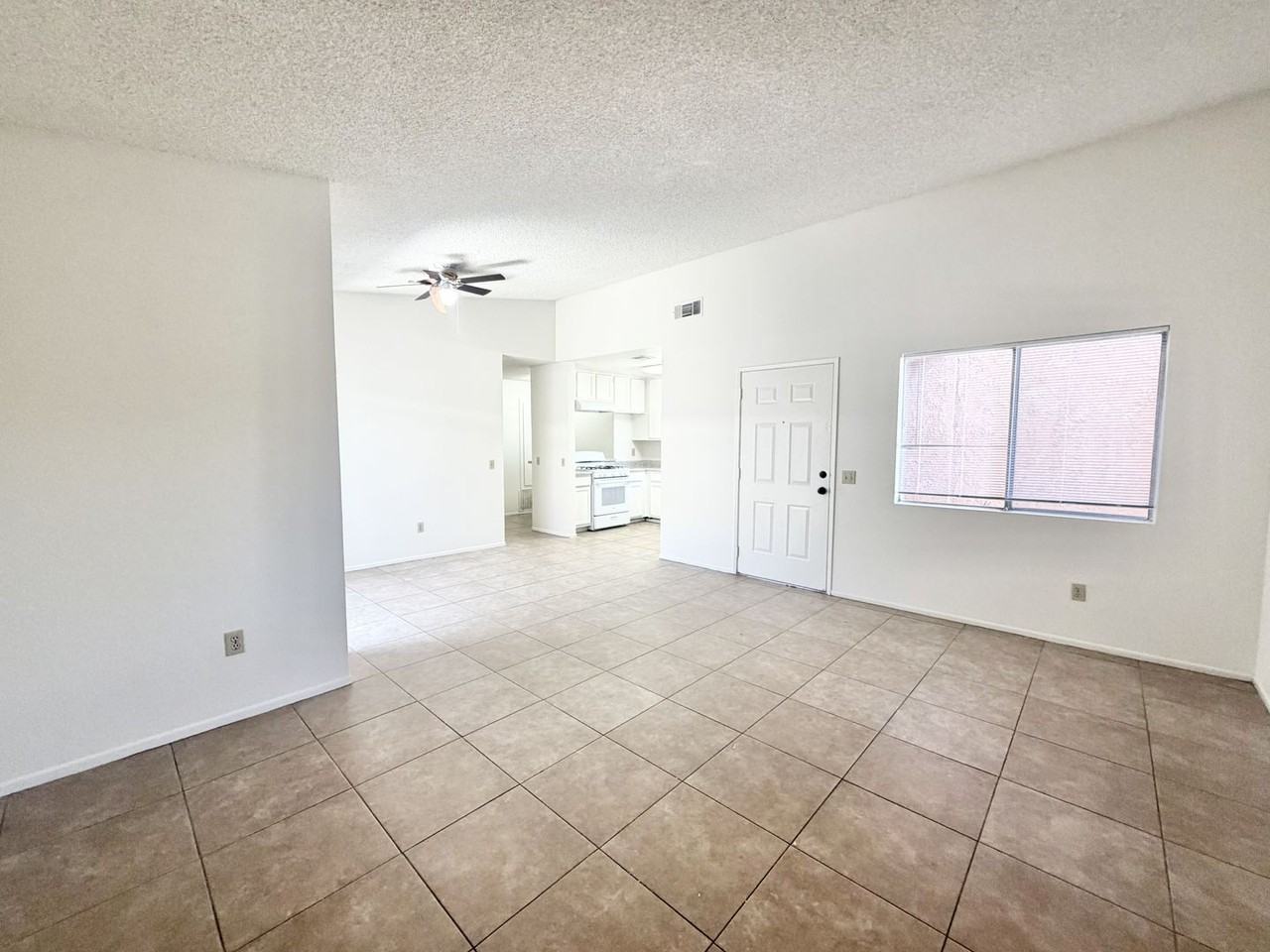 31675 Avenida Valdez #B - Photo 4 of 22