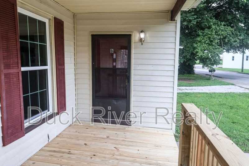 1409 Highland Ave - Photo 3 of 14