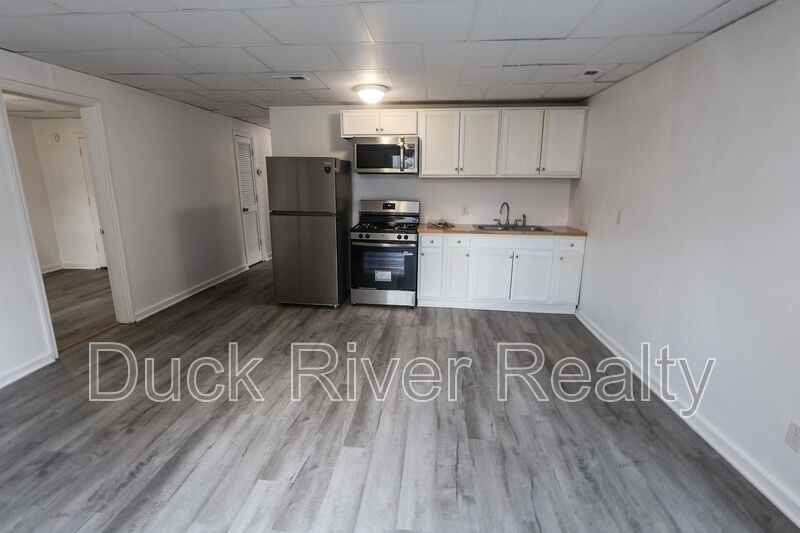 1409 Highland Ave - Photo 4 of 14
