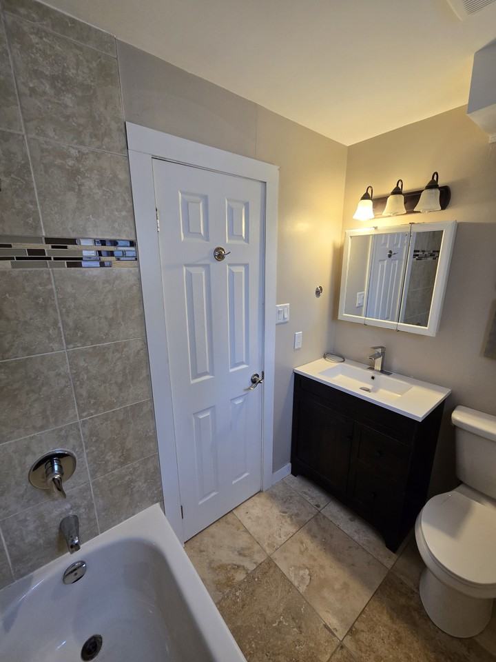 1625 Charles Street #33 - Photo 3 of 13
