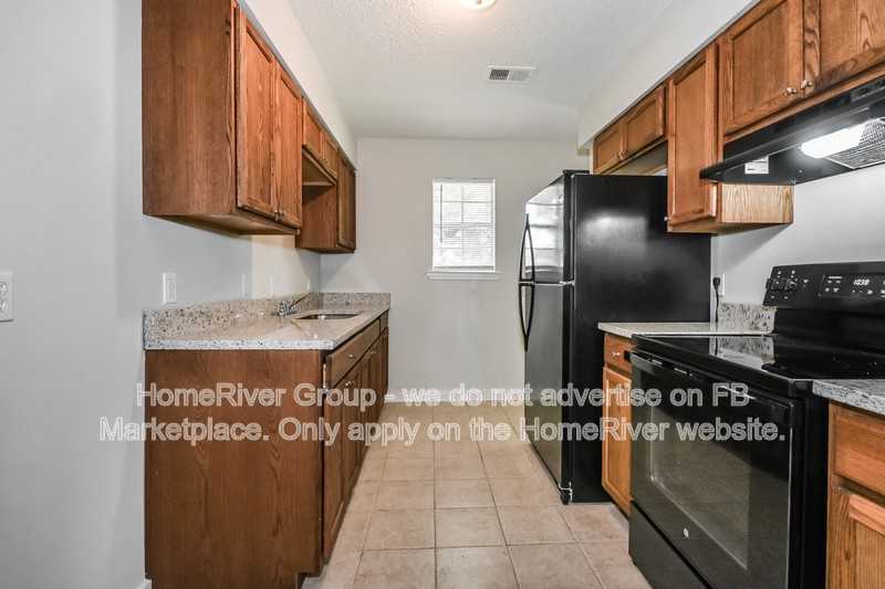 6425 Lynnfield Rd - Photo 7 of 17