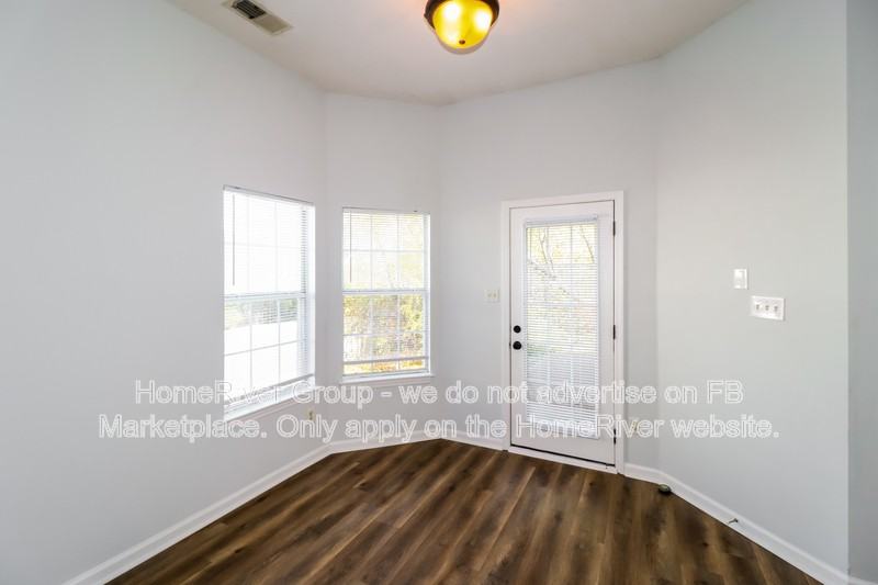 1290 Whitten Rd - Photo 5 of 22