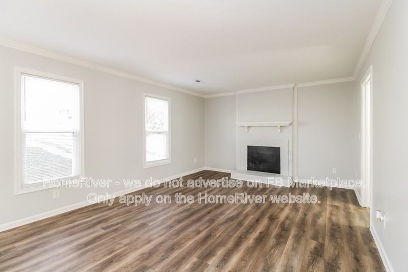 5707 Landerwood Dr - Photo 3 of 20