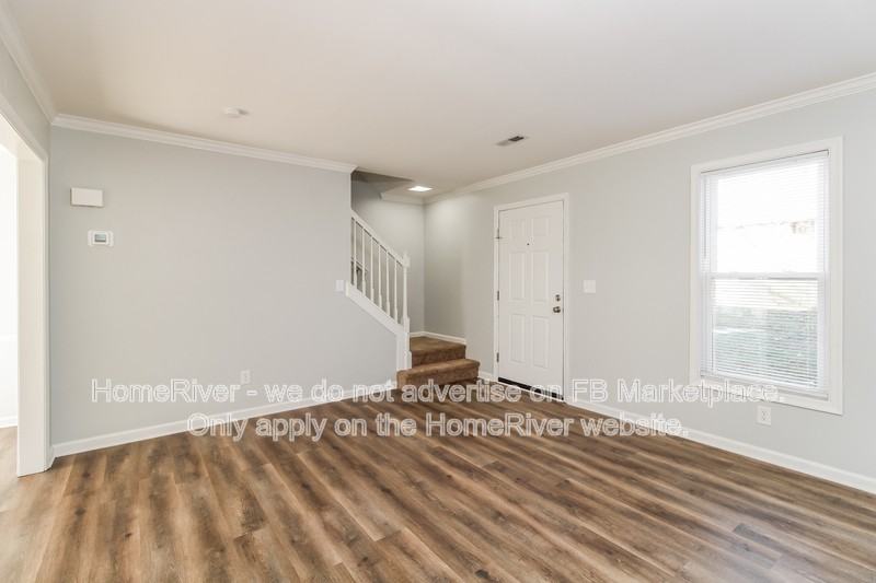 5707 Landerwood Dr - Photo 4 of 20