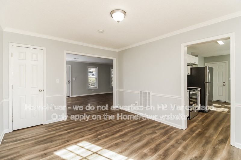 5707 Landerwood Dr - Photo 5 of 20