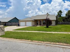 604 Mallory Dr - Photo 1 of 1