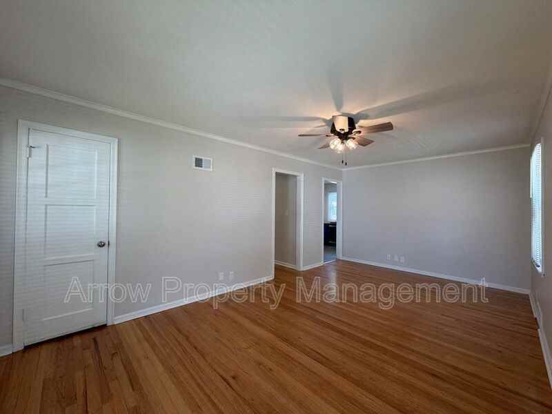 3757 A St - Photo 2 of 19