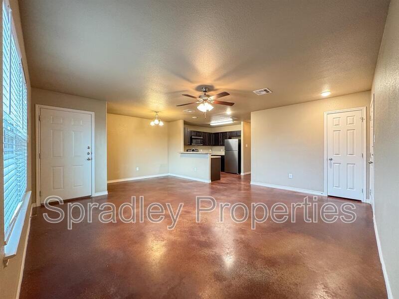1528 Chance Ct - Photo 2 of 8