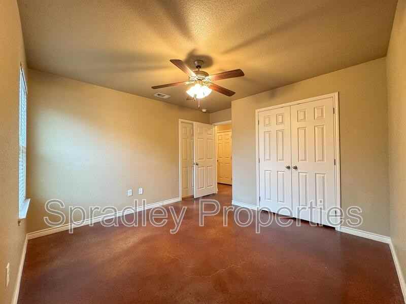 1528 Chance Ct - Photo 5 of 8