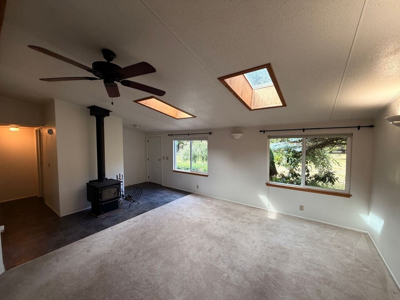 4204 Sharpe Rd - Photo 5 of 17