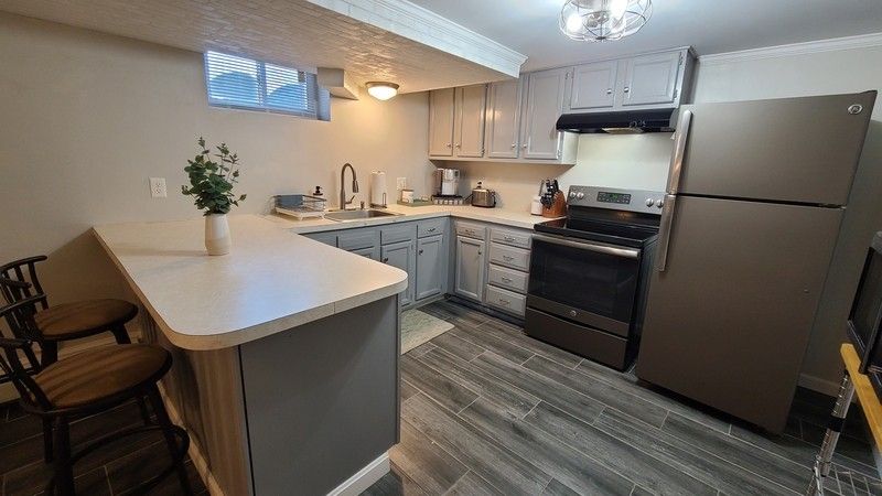 131 Phenix Ave #B - Photo 3 of 16