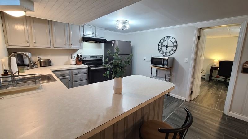 131 Phenix Ave #B - Photo 6 of 16