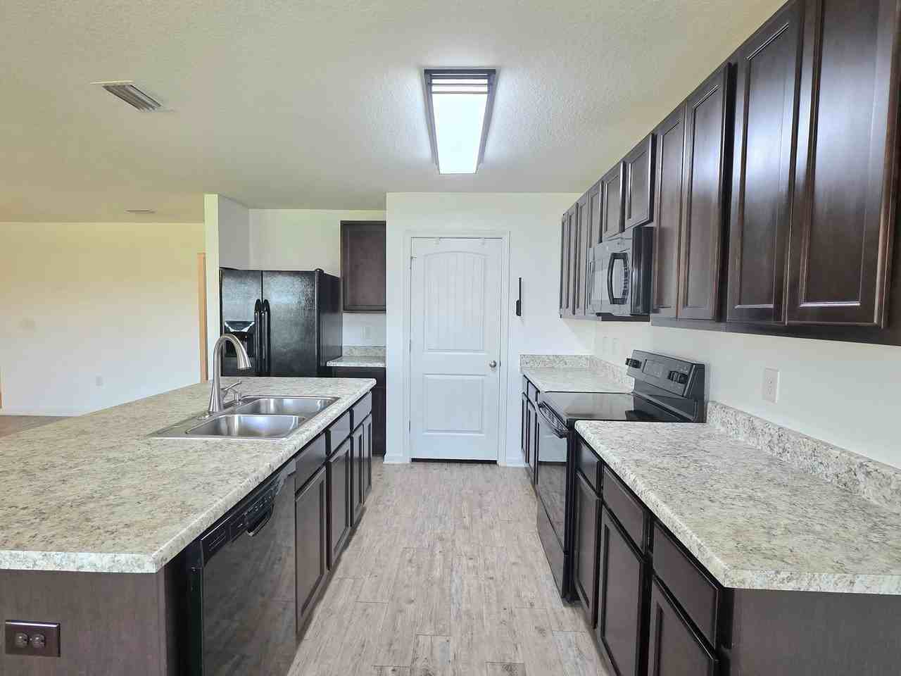 4719 Perception Cir - Photo 5 of 17