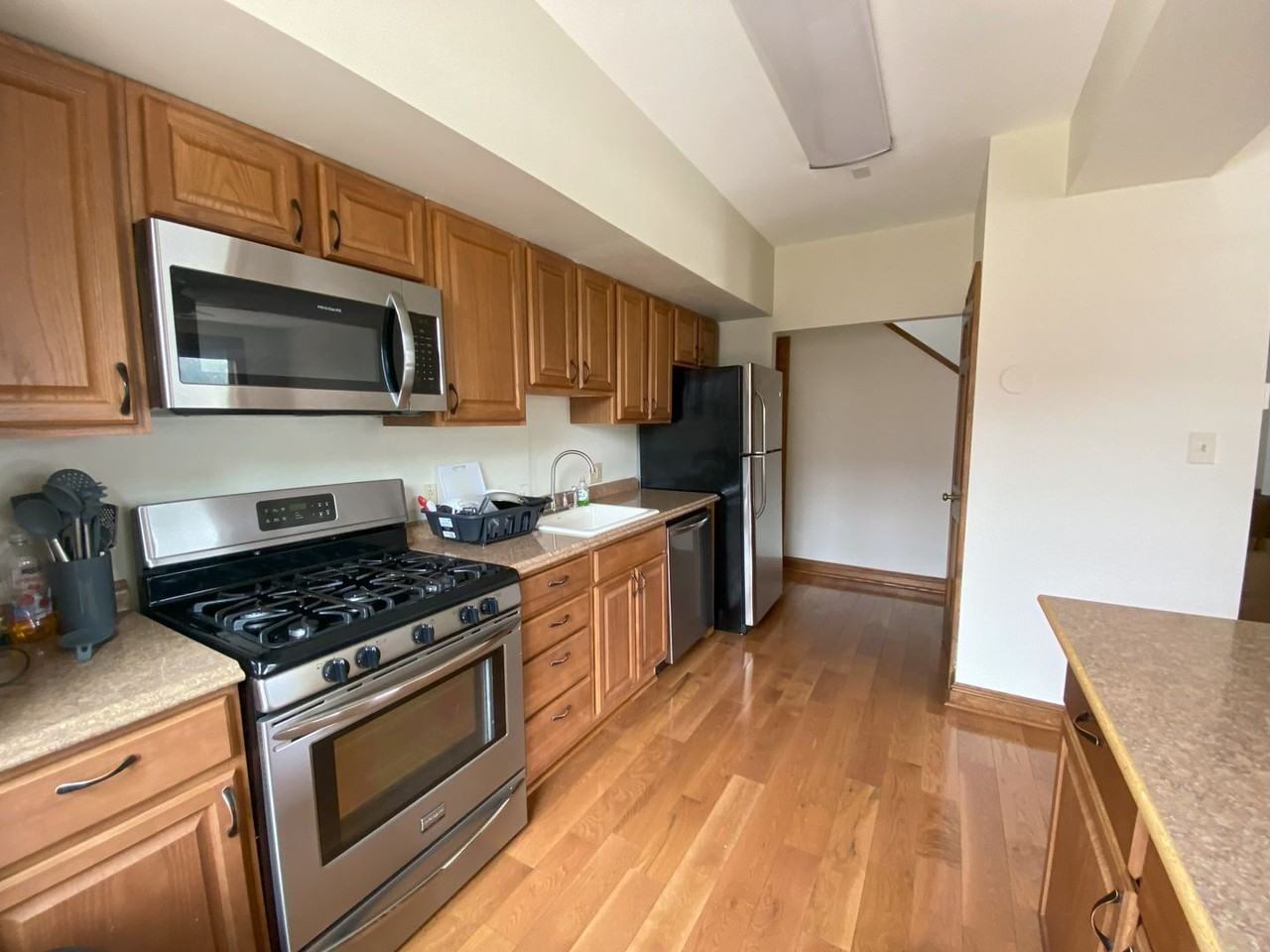 100 East North Ave - Photo 3 of 26