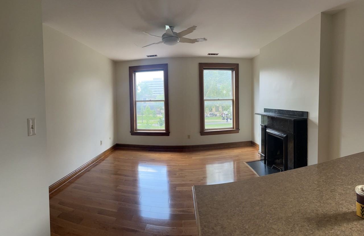 100 East North Ave - Photo 4 of 26
