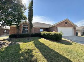 featured image of 2601 Lavender Ln