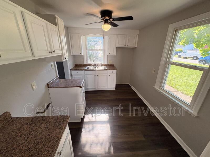 3101 Mcdonald St - Photo 3 of 6