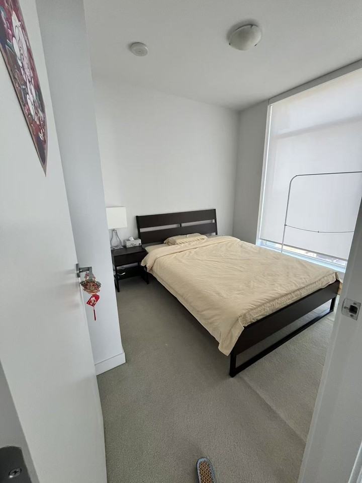 4700 Kingsway - Photo 3 of 6