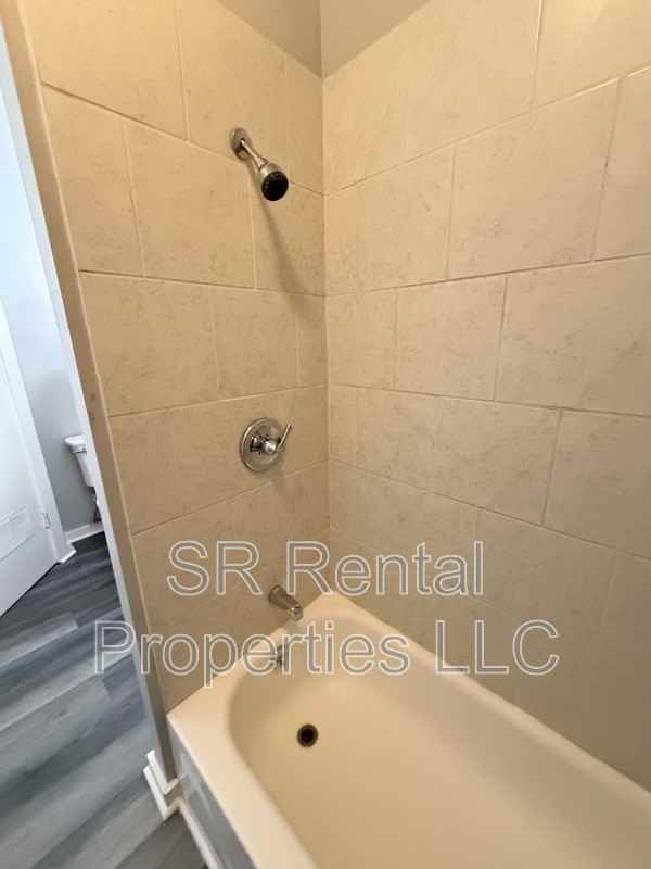 243 S Main St #8 - Photo 4 of 5