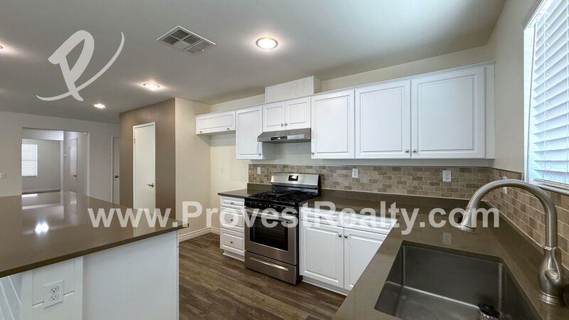 15946 Silver Tip Way - Photo 7 of 28