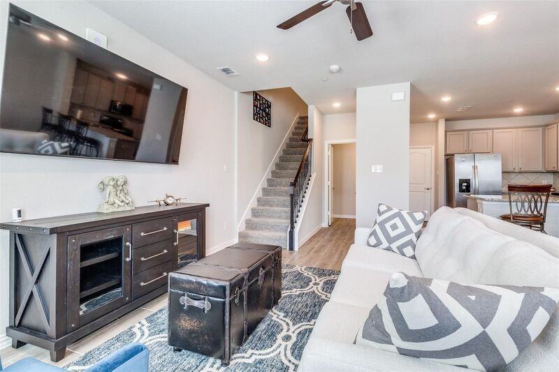 2921 Mare Dr - Photo 6 of 26