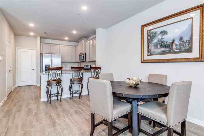 2921 Mare Dr - Photo 7 of 26