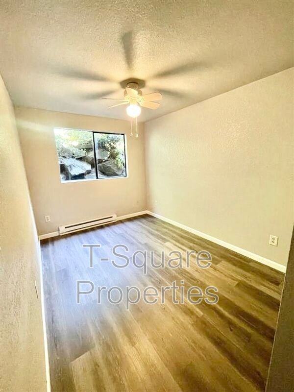 7125 Rainier Dr #4 - Photo 5 of 19