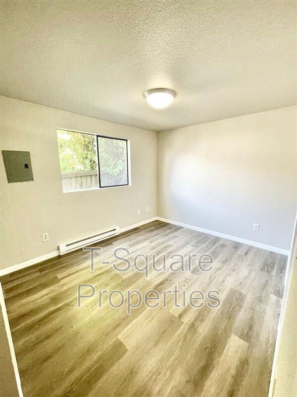 7125 Rainier Dr #4 - Photo 6 of 19